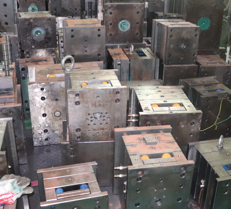 硅膠制品為什么要先開樣品模具？